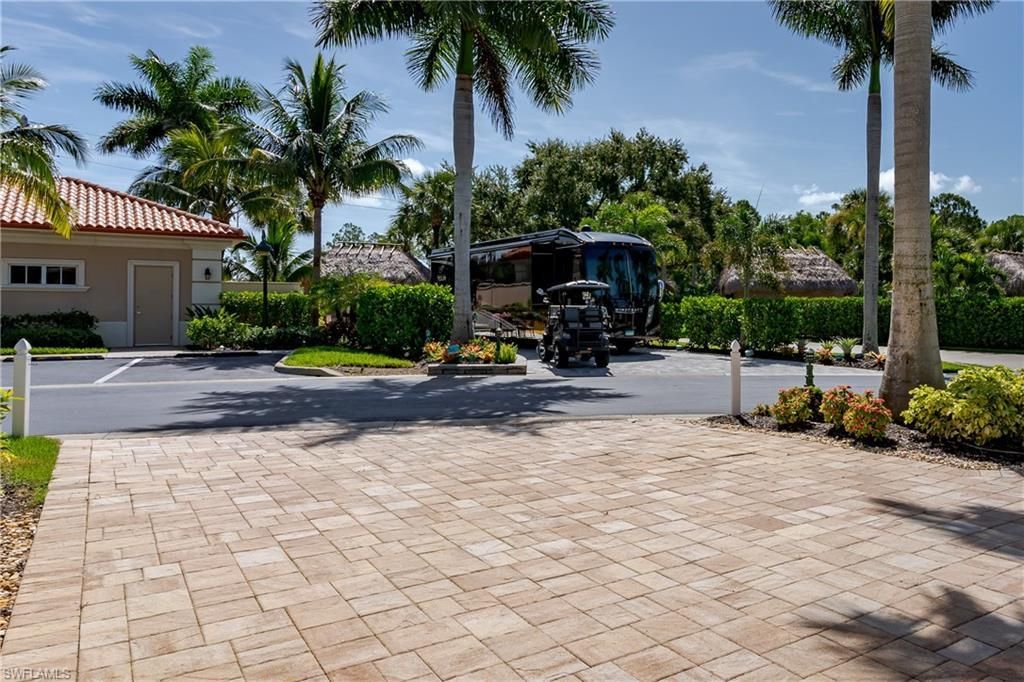 13596 Snook Cir, Naples, FL 34114 Photo