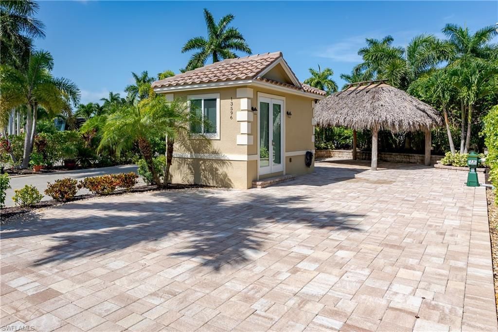 13596 Snook Cir, Naples, FL 34114 Photo