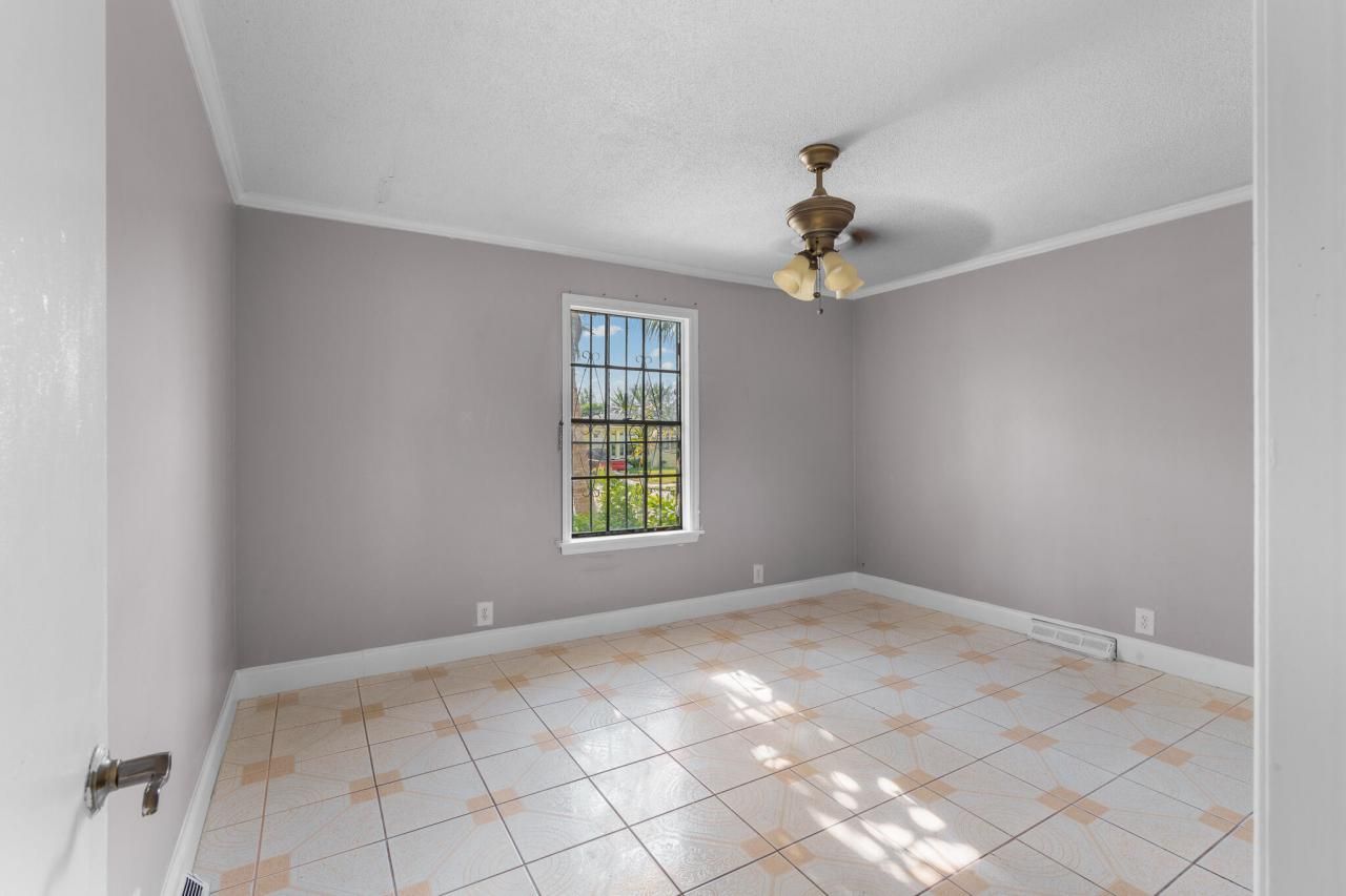 1440 NW 3rd Street, Boynton Beach, FL 33435 Photo