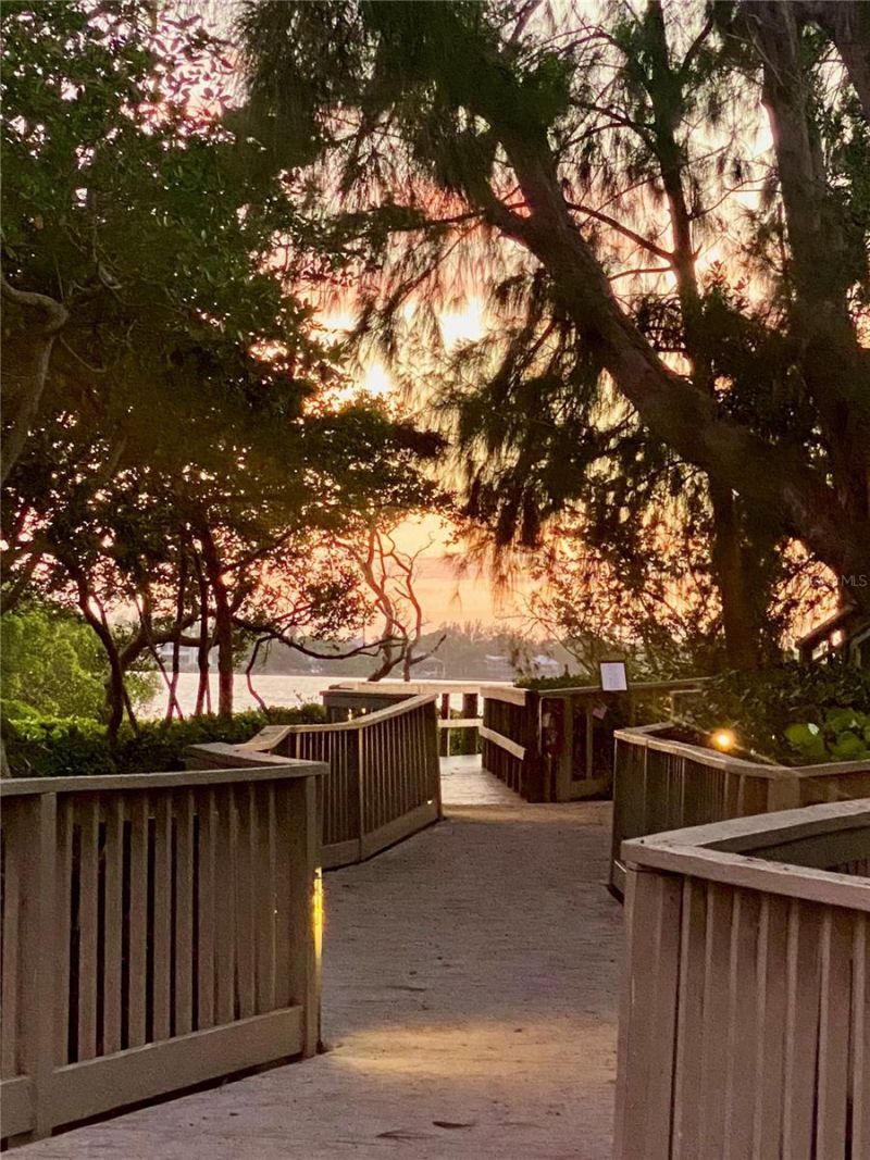 1667 Brookhouse Circle, Unit BR128, Sarasota, FL 34231 Photo