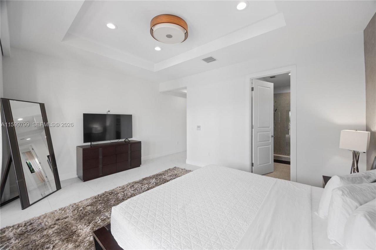 Please Call For Address, Hallandale Beach, FL 33009 Photo