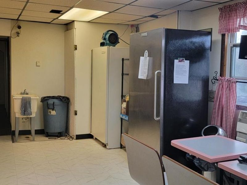 302 S Miami Avenue, Bradford, OH 45308 Photo 8