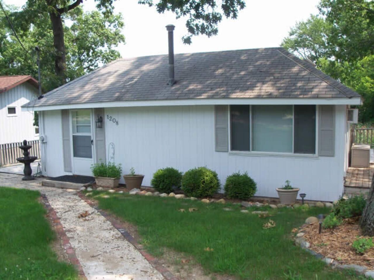 1208 Hoosier Lane, Culver, IN 46511 Main Photo