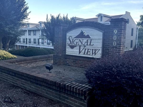 900 Mountain Creek Rd, Chattanooga, TN 37405