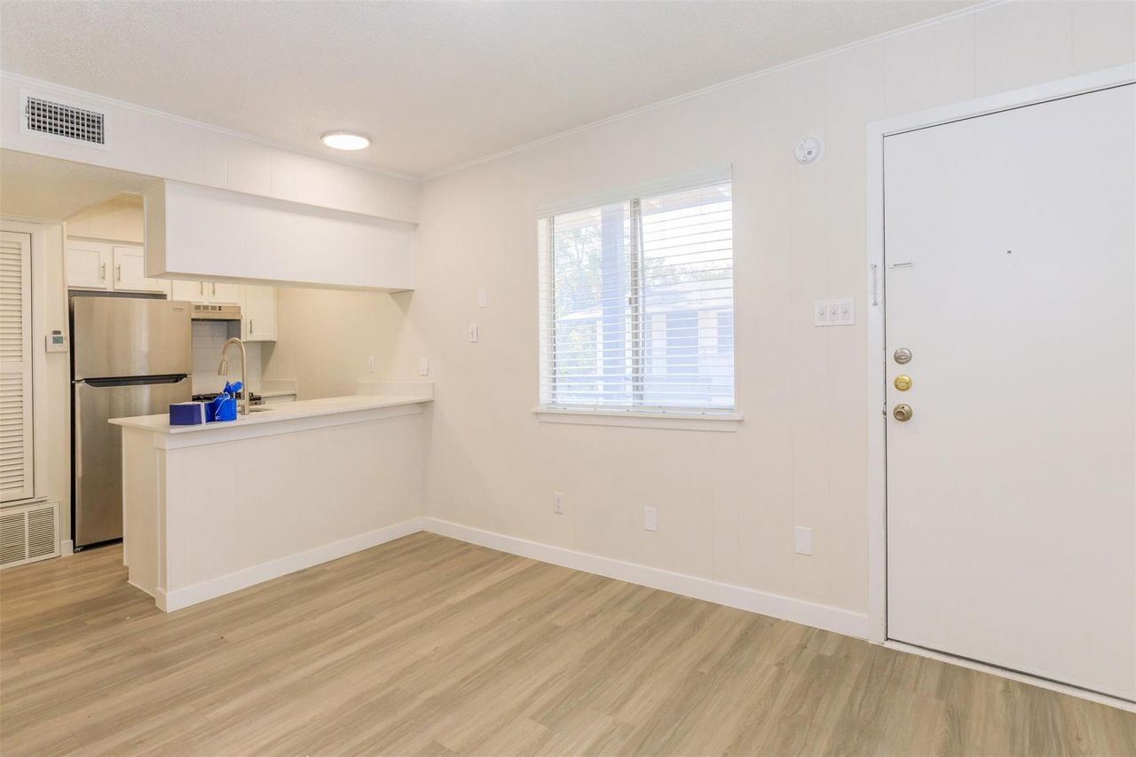 4200 Avenue A, Unit 208, Austin, TX 78751 Main Photo