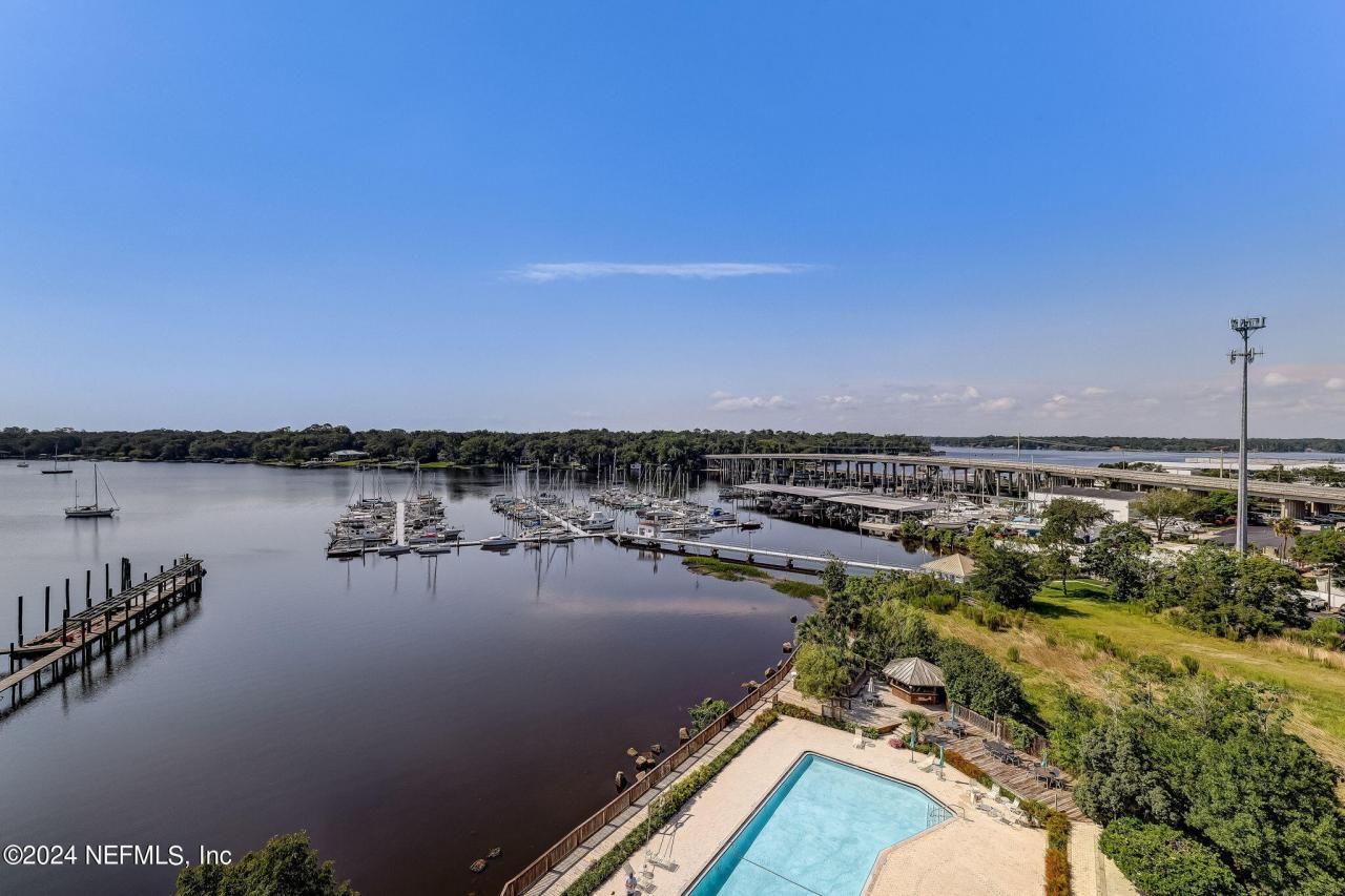 4401 Lakeside Drive, Unit 903, Jacksonville, FL 32210 Photo