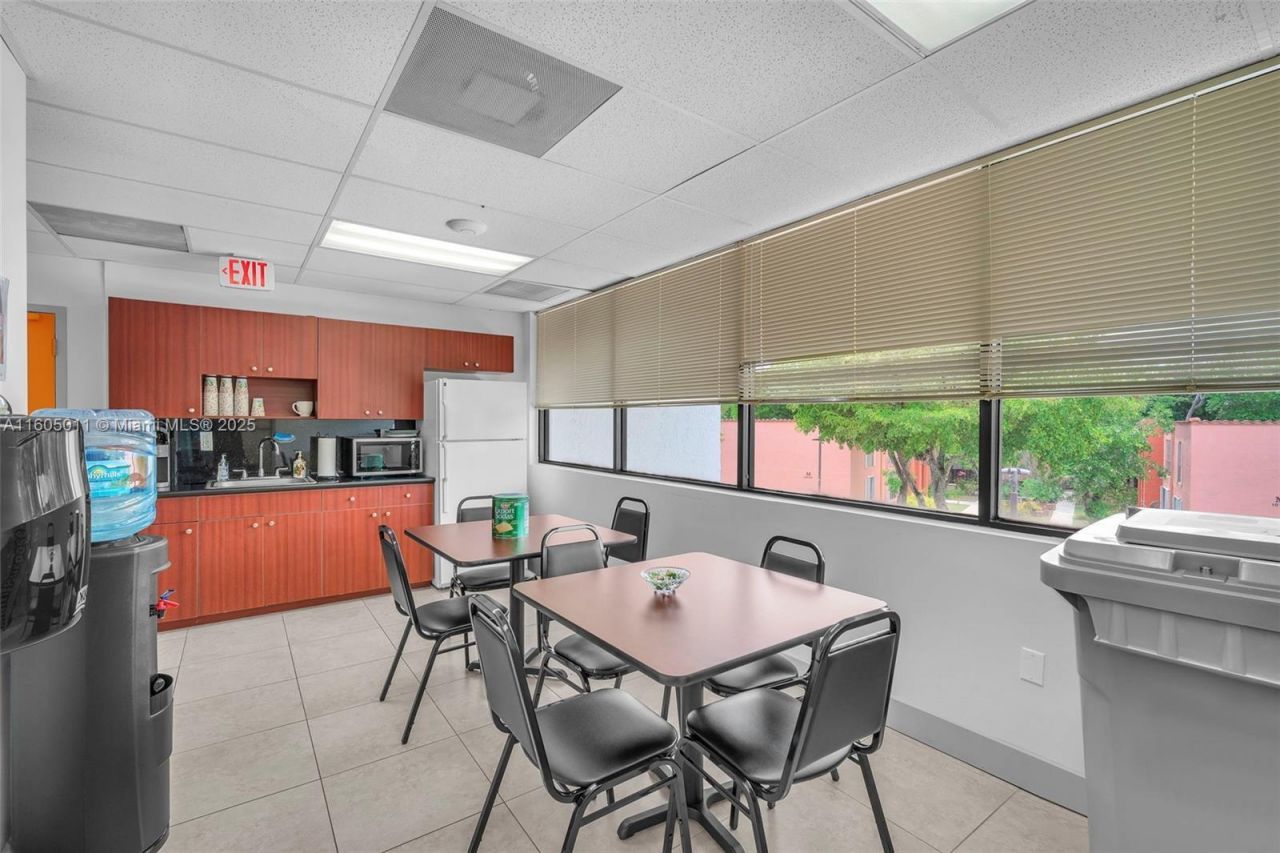 8900 SW 107th Ave, Unit 205, Miami, FL 33176 Photo