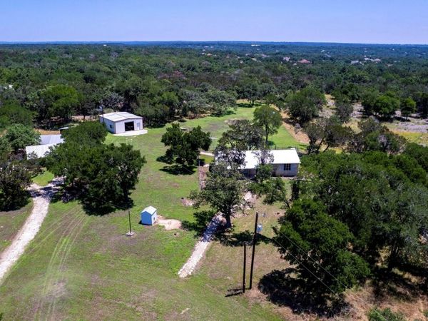 801 Billie Brooks LN, Driftwood, TX 78619