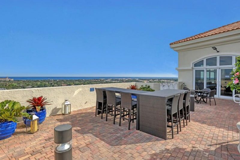 201 S Narcissus Avenue, Unit 405, West Palm Beach, FL 33401 Photo