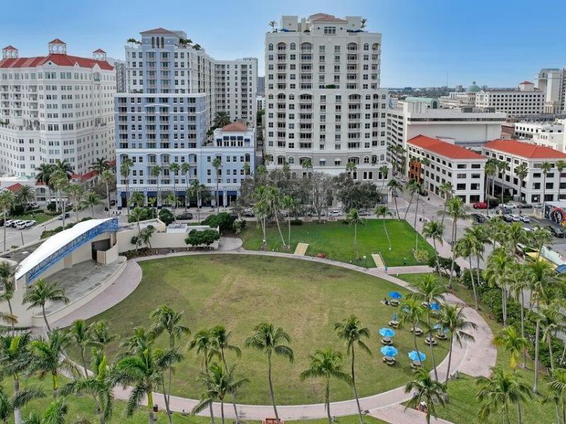 201 S Narcissus Avenue, Unit 405, West Palm Beach, FL 33401 Photo