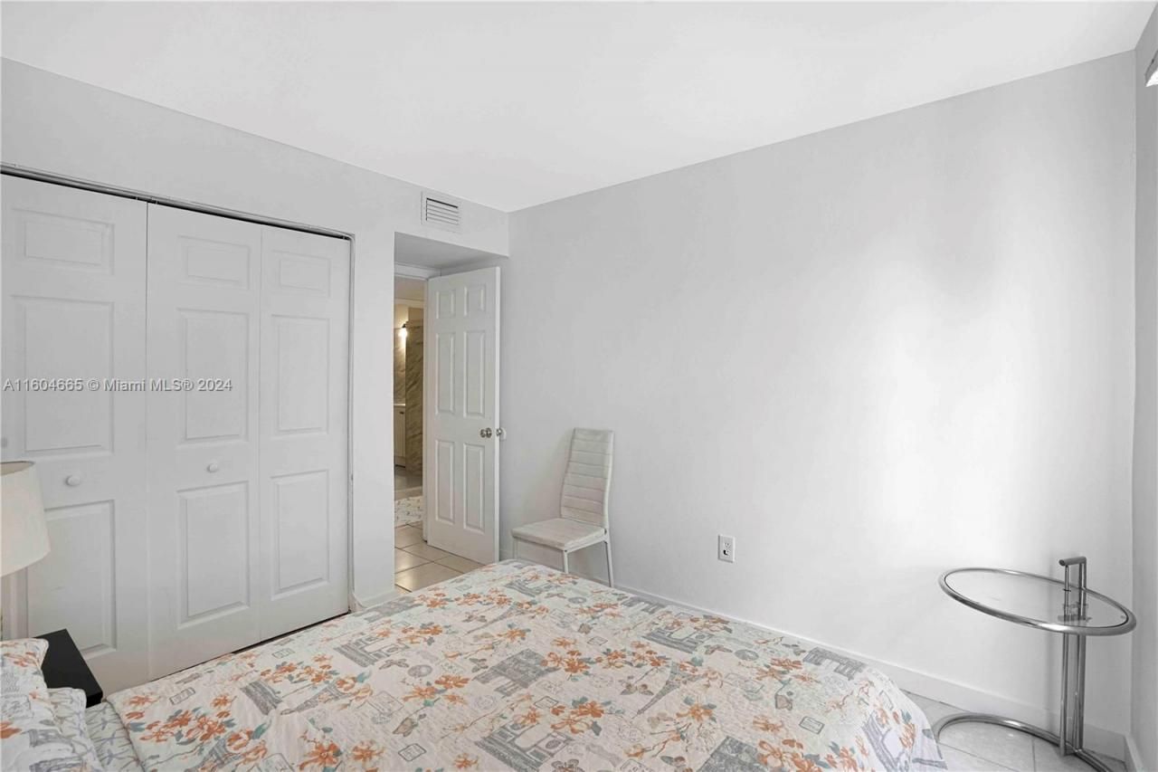 624 NW 11th St, Miami, FL 33136 Photo