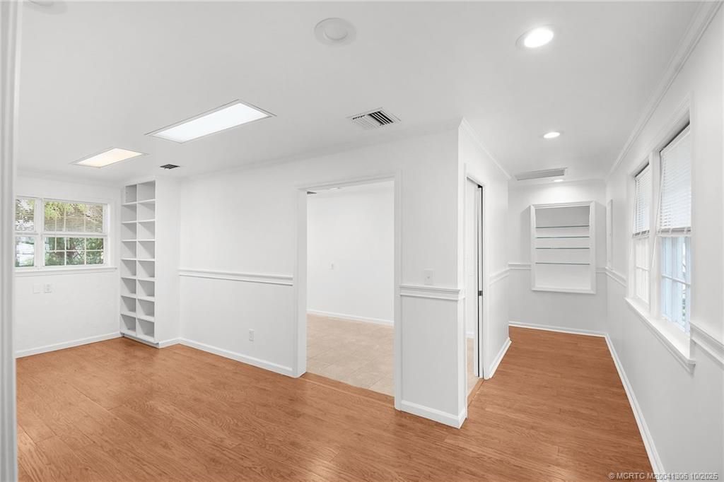 300 SE Detroit Avenue, Stuart, FL 34994 Photo