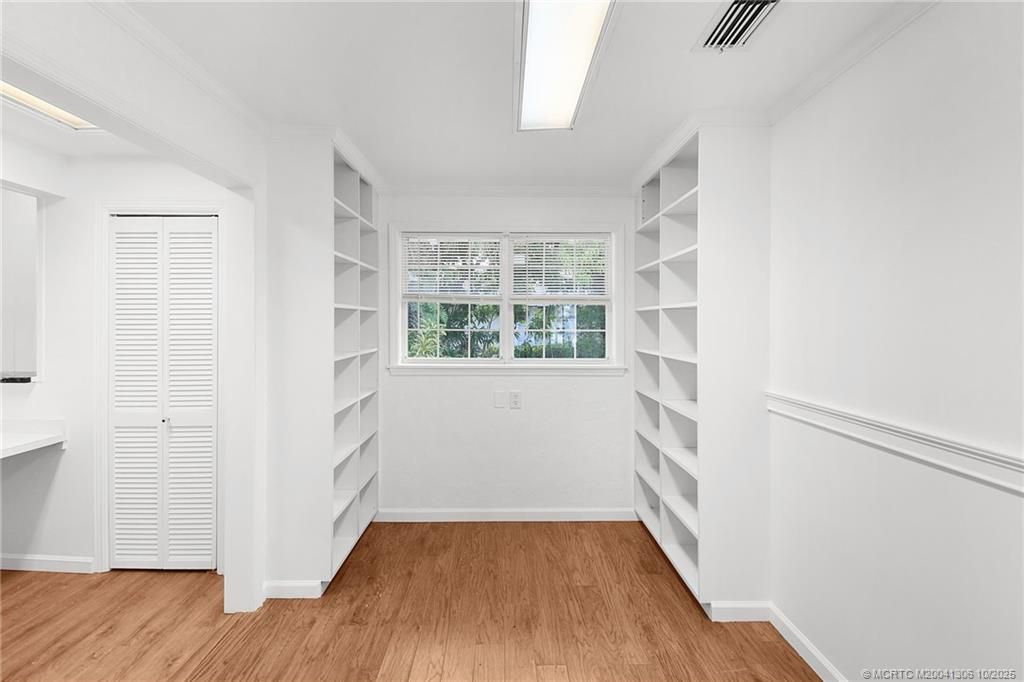 300 SE Detroit Avenue, Stuart, FL 34994 Photo