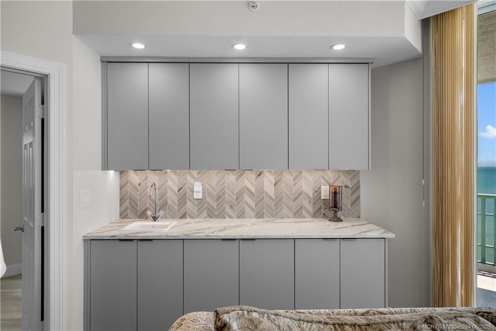 8600 S Ocean Drive, Unit PH5, Jensen Beach, FL 34957 Photo