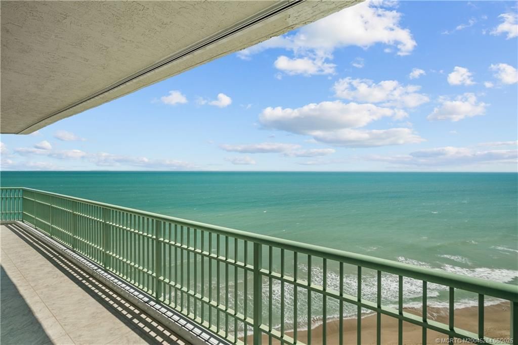 8600 S Ocean Drive, Unit PH5, Jensen Beach, FL 34957 Photo