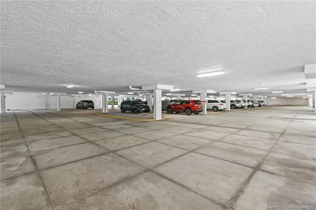 8600 S Ocean Drive, Unit PH5, Jensen Beach, FL 34957 Photo