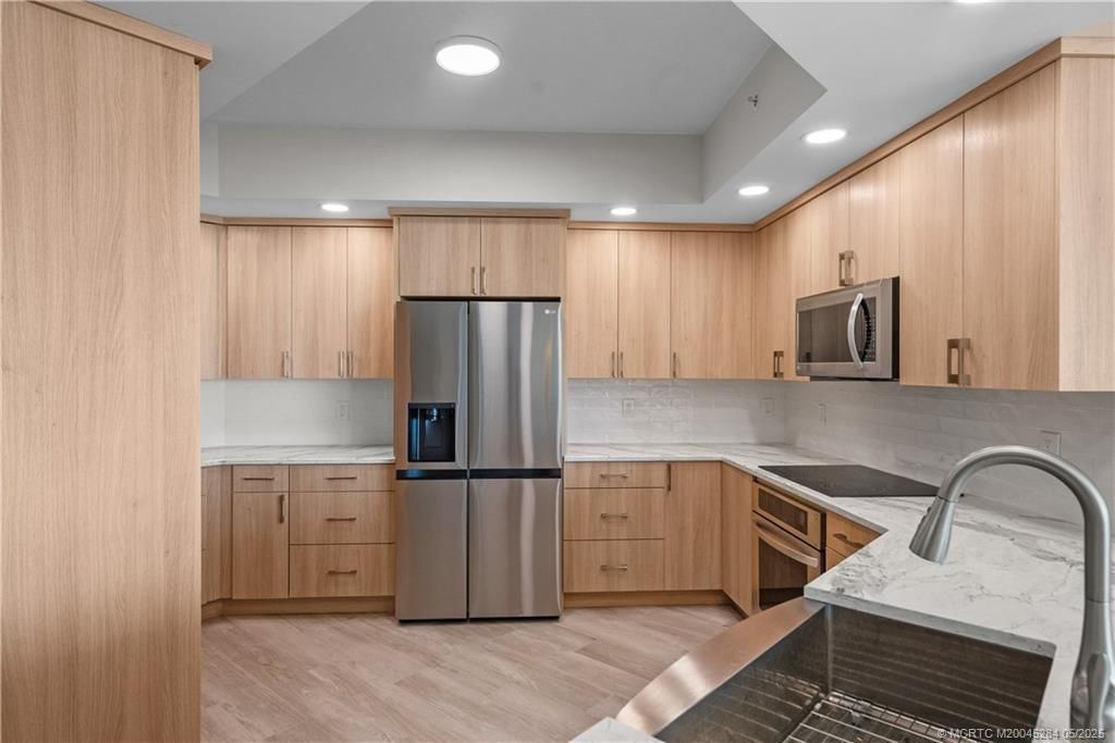 8600 S Ocean Drive, Unit PH5, Jensen Beach, FL 34957 Photo