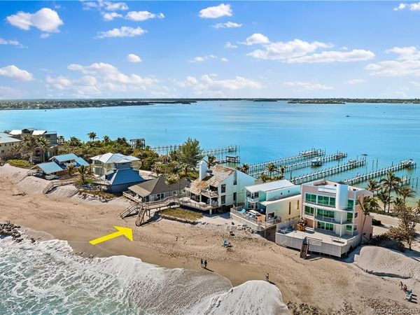 777 SE MacArthur Boulevard, Stuart, FL 34996