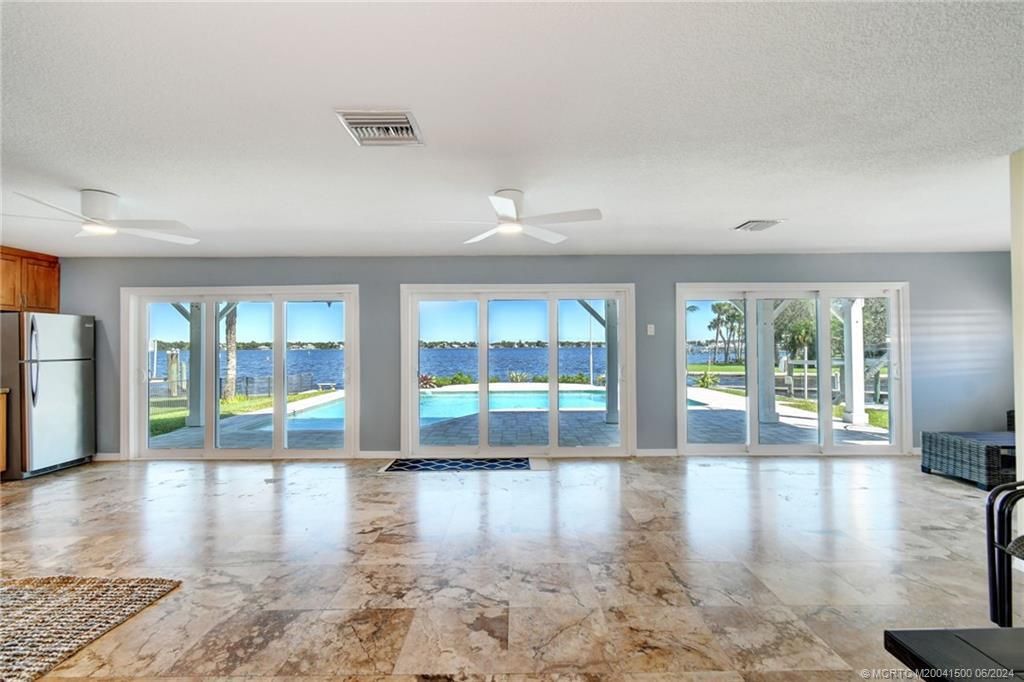 26 SW Riverway Boulevard, Palm City, FL 34990 Photo