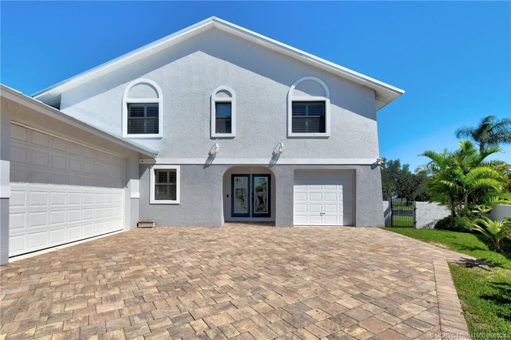 26 SW Riverway Boulevard, Palm City, FL 34990 Photo