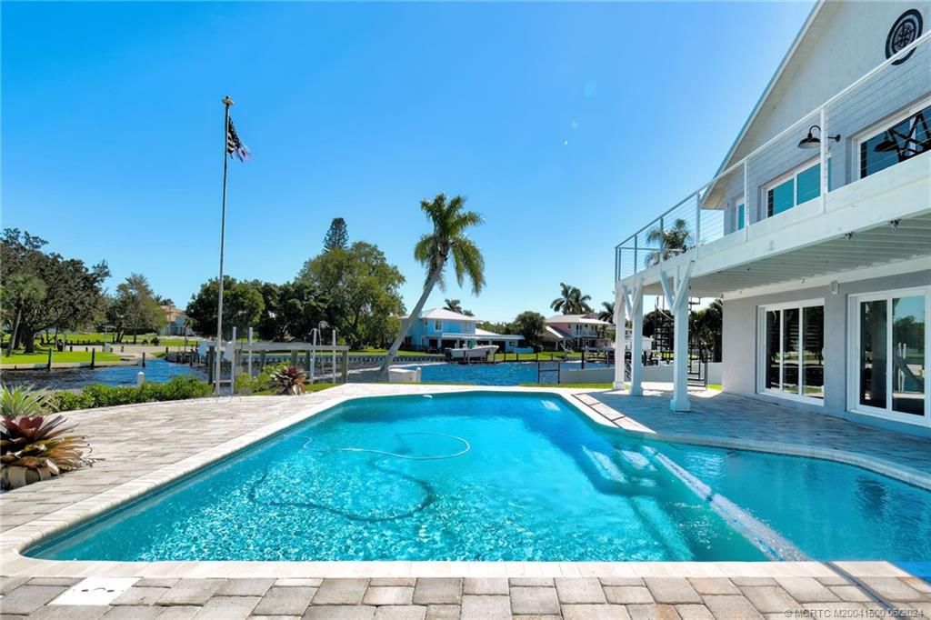 26 SW Riverway Boulevard, Palm City, FL 34990 Photo