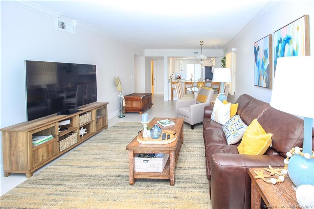 4440 NE Sandpebble Trace, Unit 201, Stuart, FL 34996 Photo