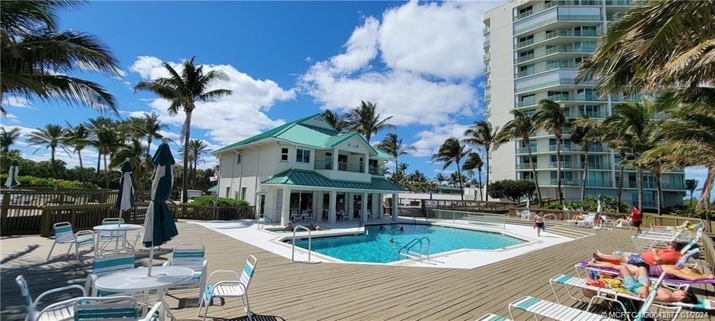 8600 S Ocean Drive, Unit 303, Jensen Beach, FL 34957 Photo