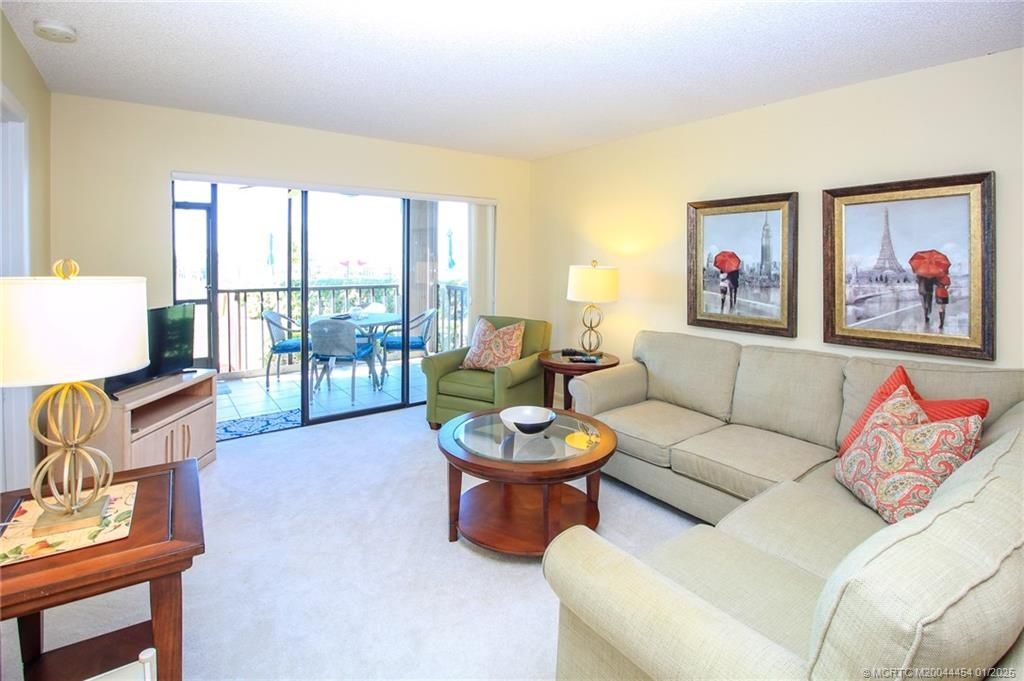 4540 NE Sandpebble Trace, Unit 105, Stuart, FL 34996 Photo