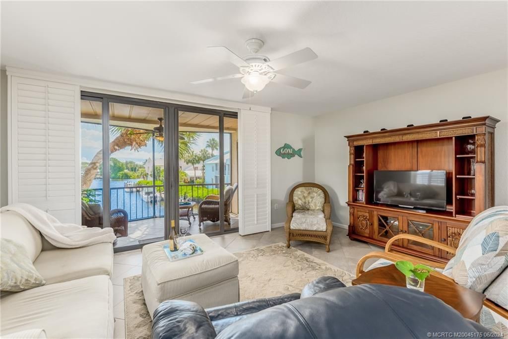 3901 SE Saint Lucie Boulevard, Unit 37, Stuart, FL 34997 Photo