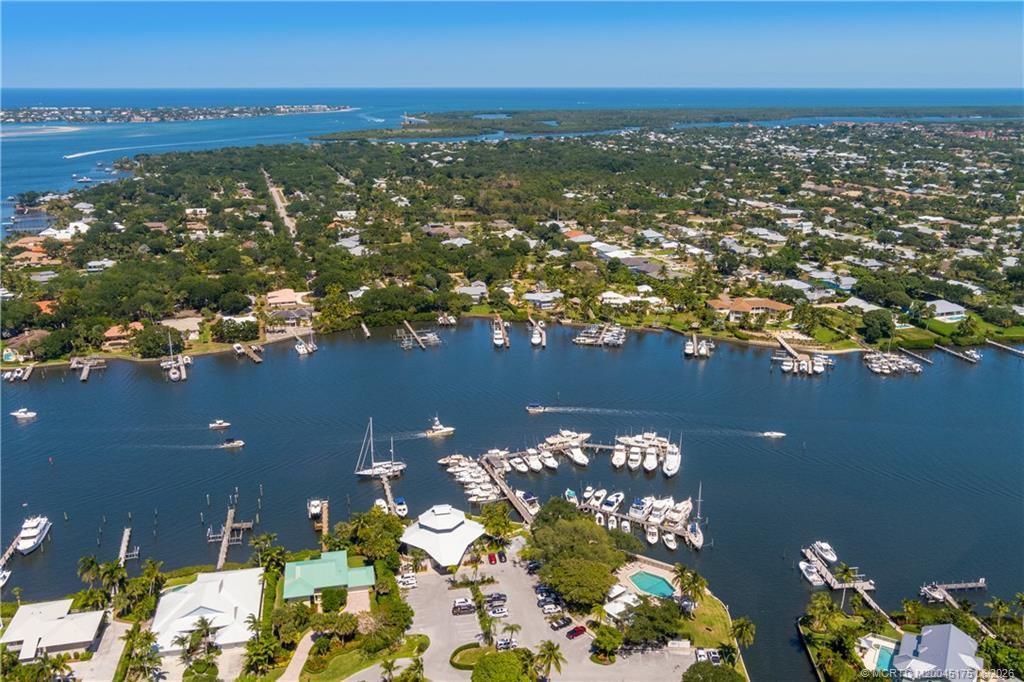 3901 SE Saint Lucie Boulevard, Unit 37, Stuart, FL 34997 Photo