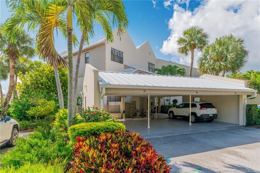 3901 SE Saint Lucie Boulevard, Unit 37, Stuart, FL 34997 Photo