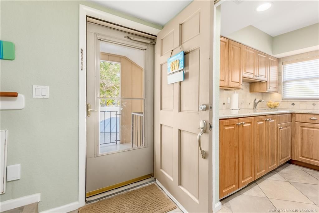 3901 SE Saint Lucie Boulevard, Unit 37, Stuart, FL 34997 Photo