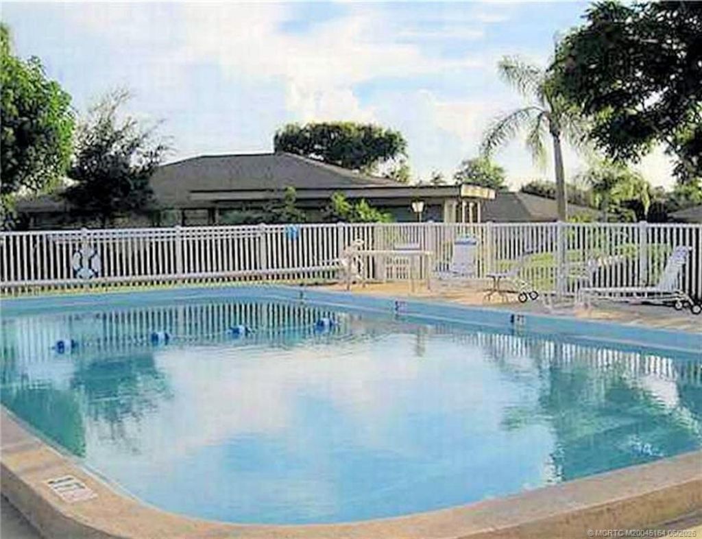 5211 SE Sea Island Way, Stuart, FL 34997 Photo