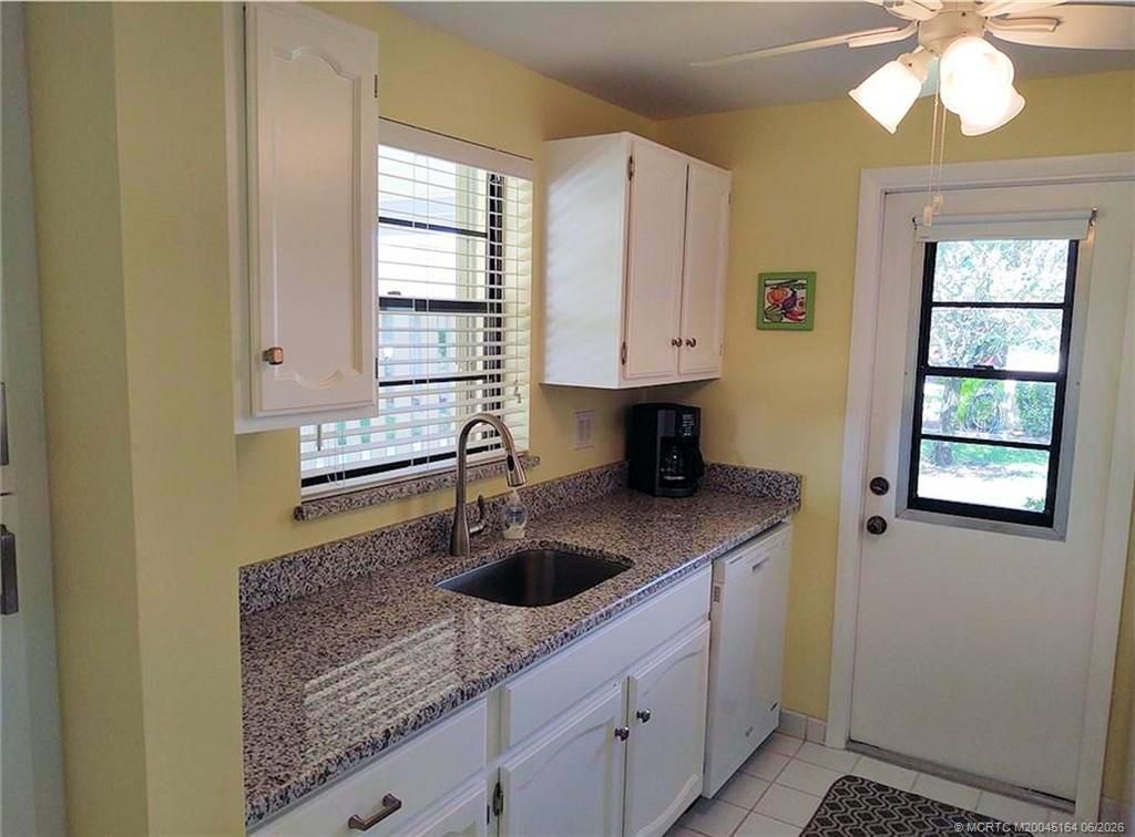 5211 SE Sea Island Way, Stuart, FL 34997 Photo