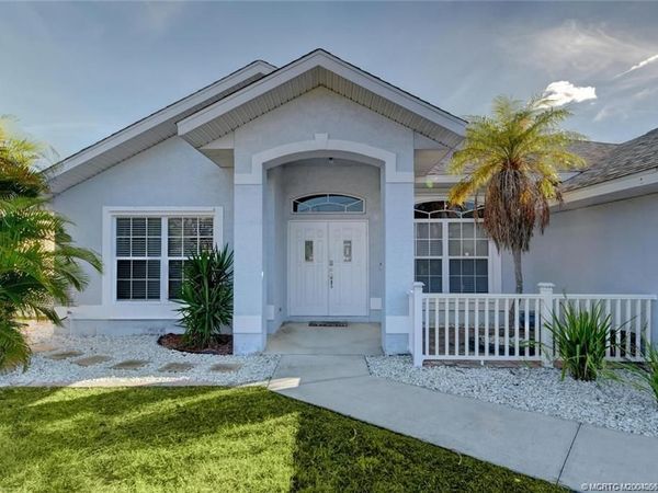 1309 Carlton Ct., Fort Pierce, FL 34949
