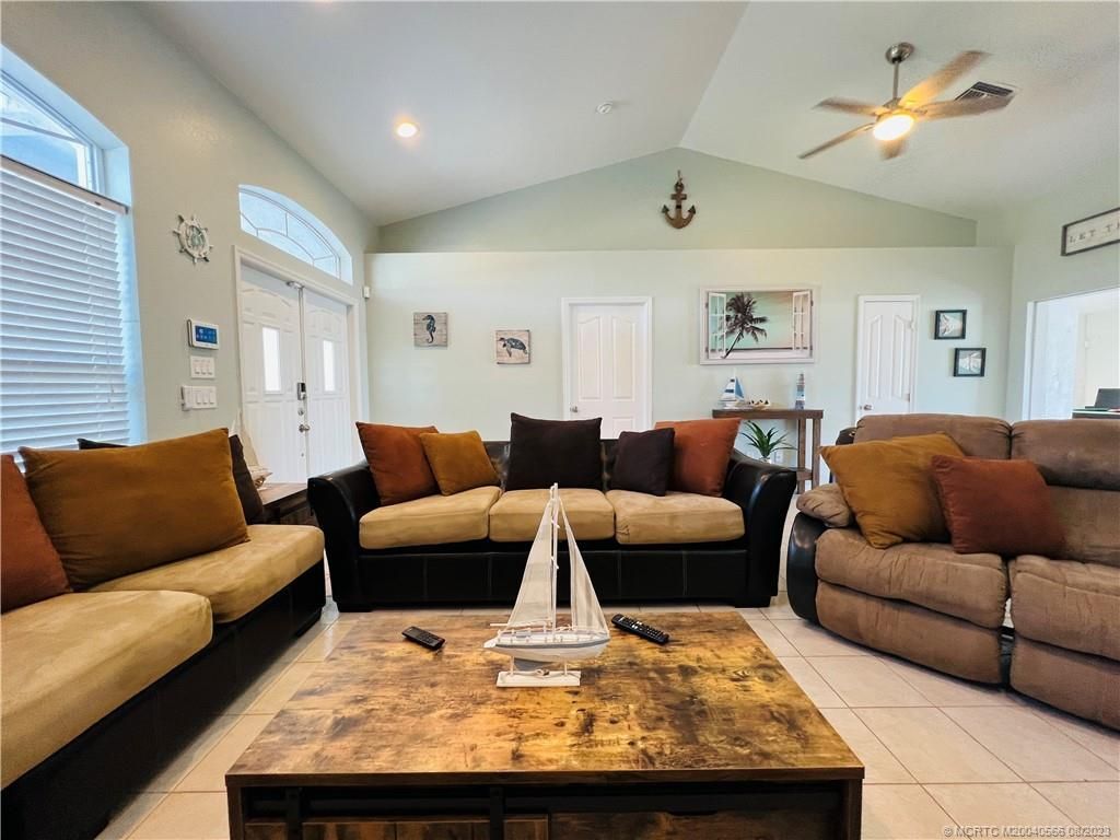 1309 Carlton Ct., Fort Pierce, FL 34949 Photo