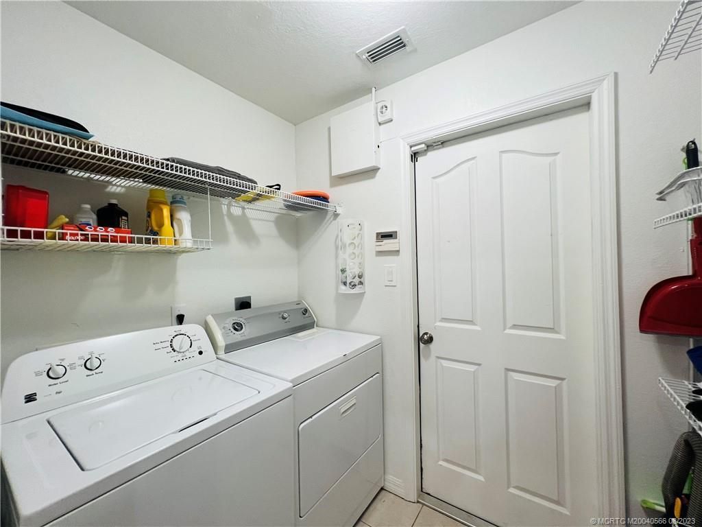 1309 Carlton Ct., Fort Pierce, FL 34949 Photo