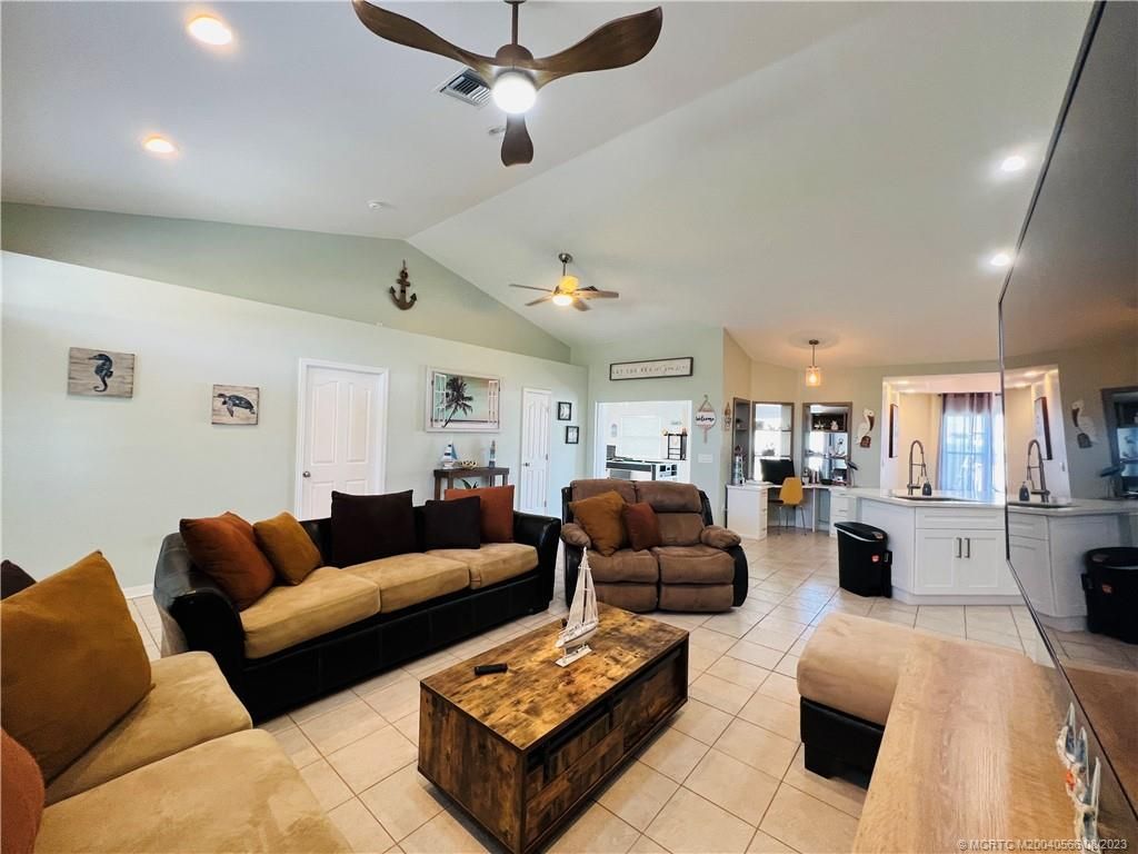 1309 Carlton Ct., Fort Pierce, FL 34949 Photo