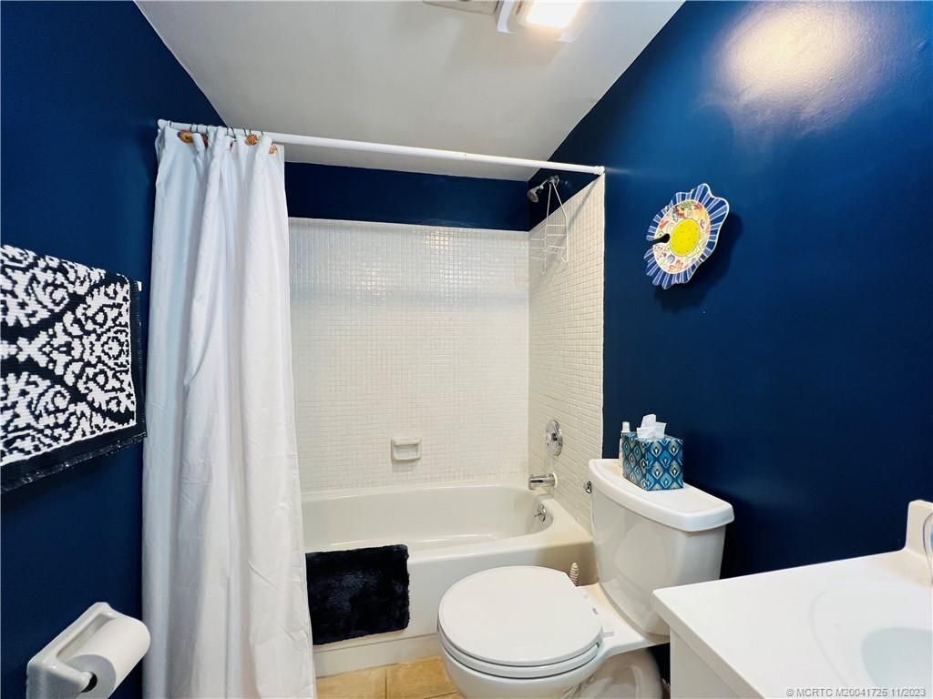 9400 S Ocean Drive, Unit 201B, Jensen Beach, FL 34957 Photo