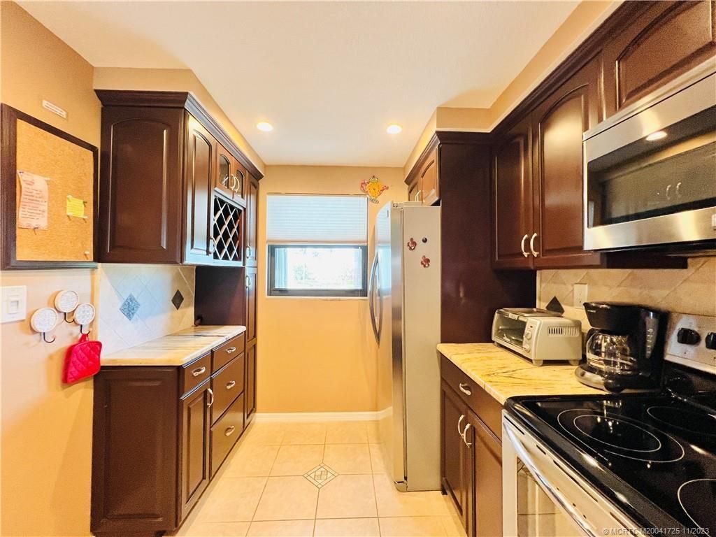 9400 S Ocean Drive, Unit 201B, Jensen Beach, FL 34957 Photo