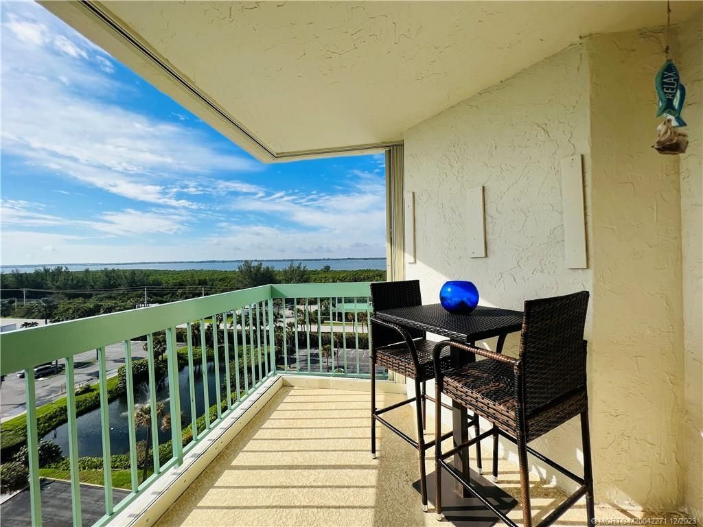 9900 S Ocean Drive, Unit 810, Jensen Beach, FL 34957 Photo