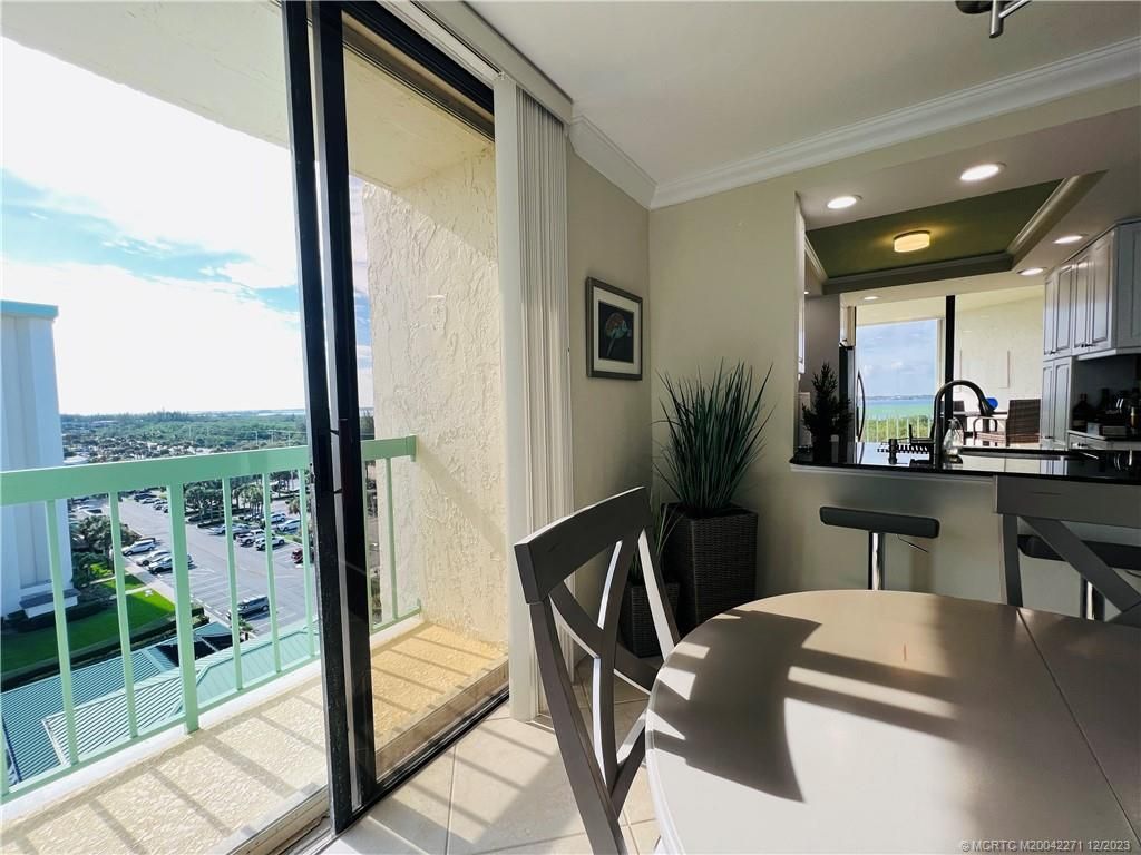 9900 S Ocean Drive, Unit 810, Jensen Beach, FL 34957 Photo