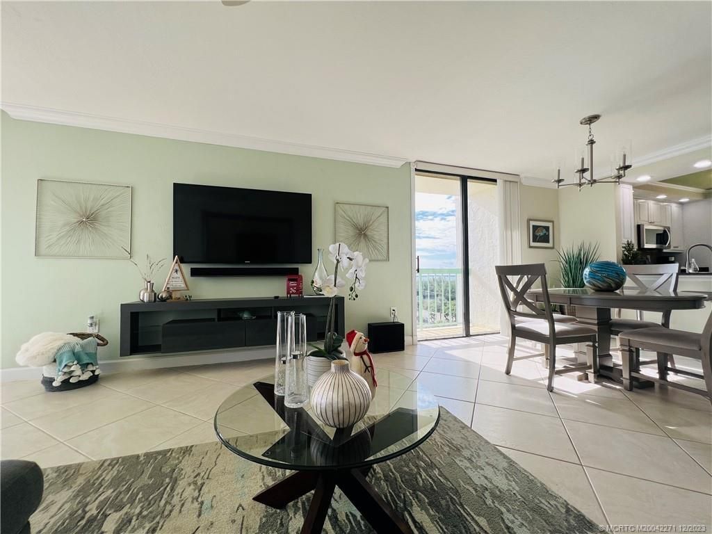 9900 S Ocean Drive, Unit 810, Jensen Beach, FL 34957 Photo