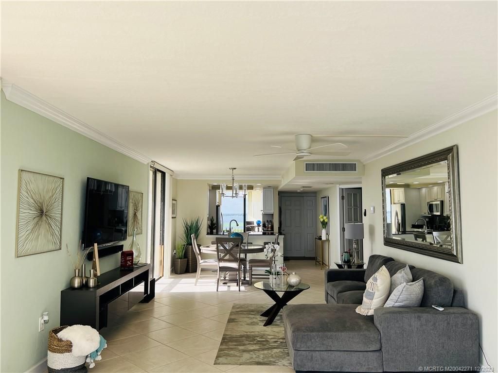 9900 S Ocean Drive, Unit 810, Jensen Beach, FL 34957 Photo