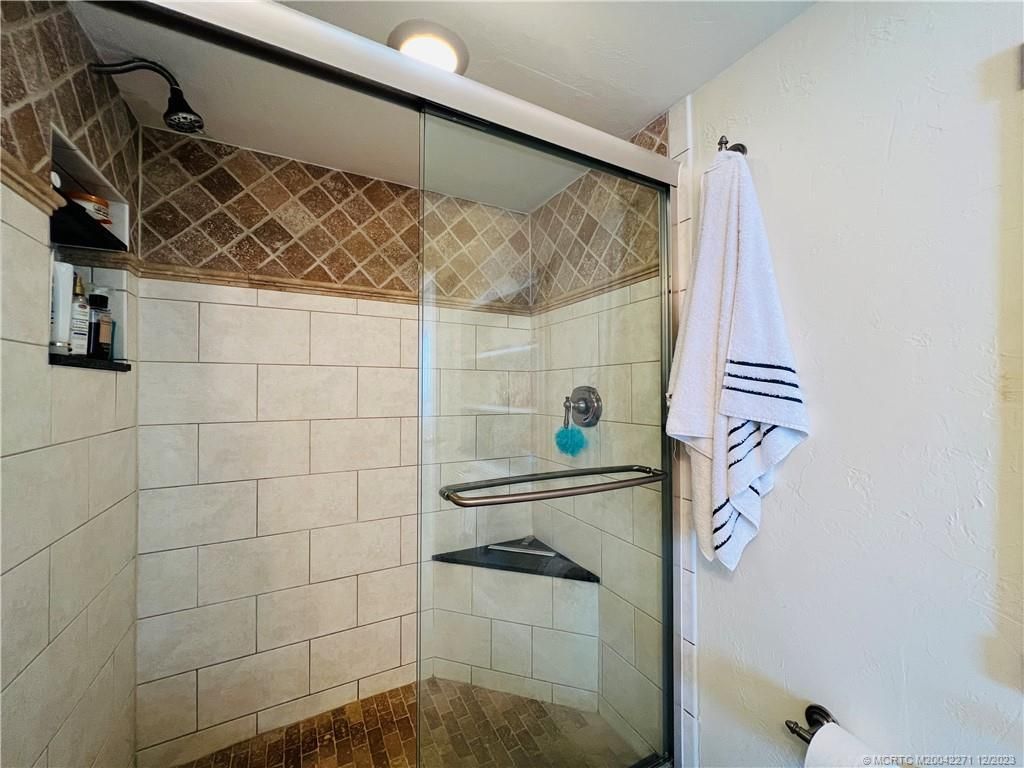 9900 S Ocean Drive, Unit 810, Jensen Beach, FL 34957 Photo