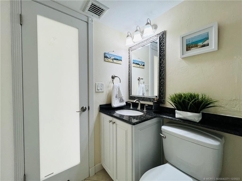 9900 S Ocean Drive, Unit 810, Jensen Beach, FL 34957 Photo