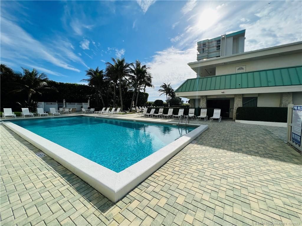 9900 S Ocean Drive, Unit 810, Jensen Beach, FL 34957 Photo