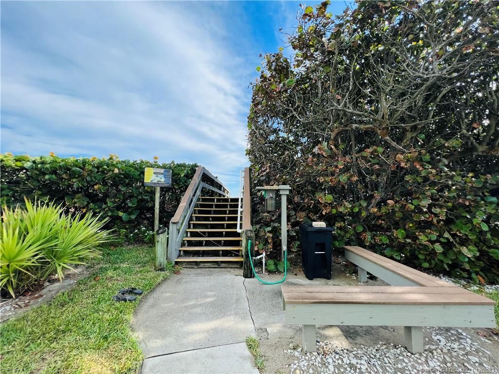 9900 S Ocean Drive, Unit 810, Jensen Beach, FL 34957 Photo