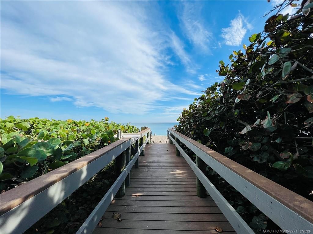 9900 S Ocean Drive, Unit 810, Jensen Beach, FL 34957 Photo