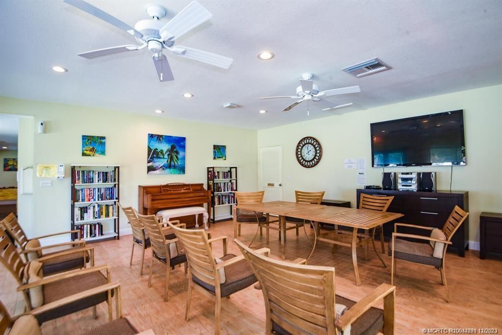 9900 S Ocean Drive, Unit 810, Jensen Beach, FL 34957 Photo